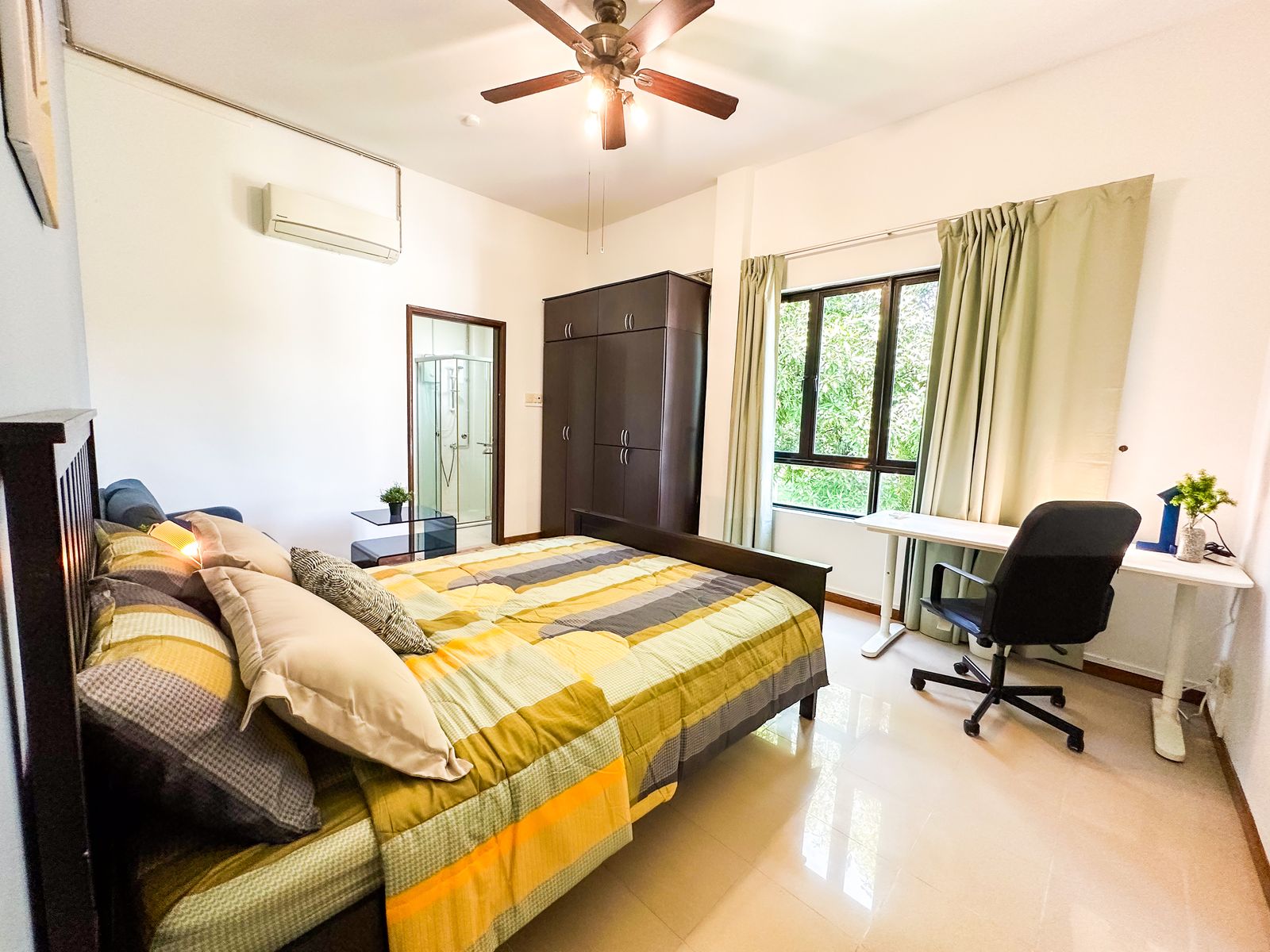 Room photo